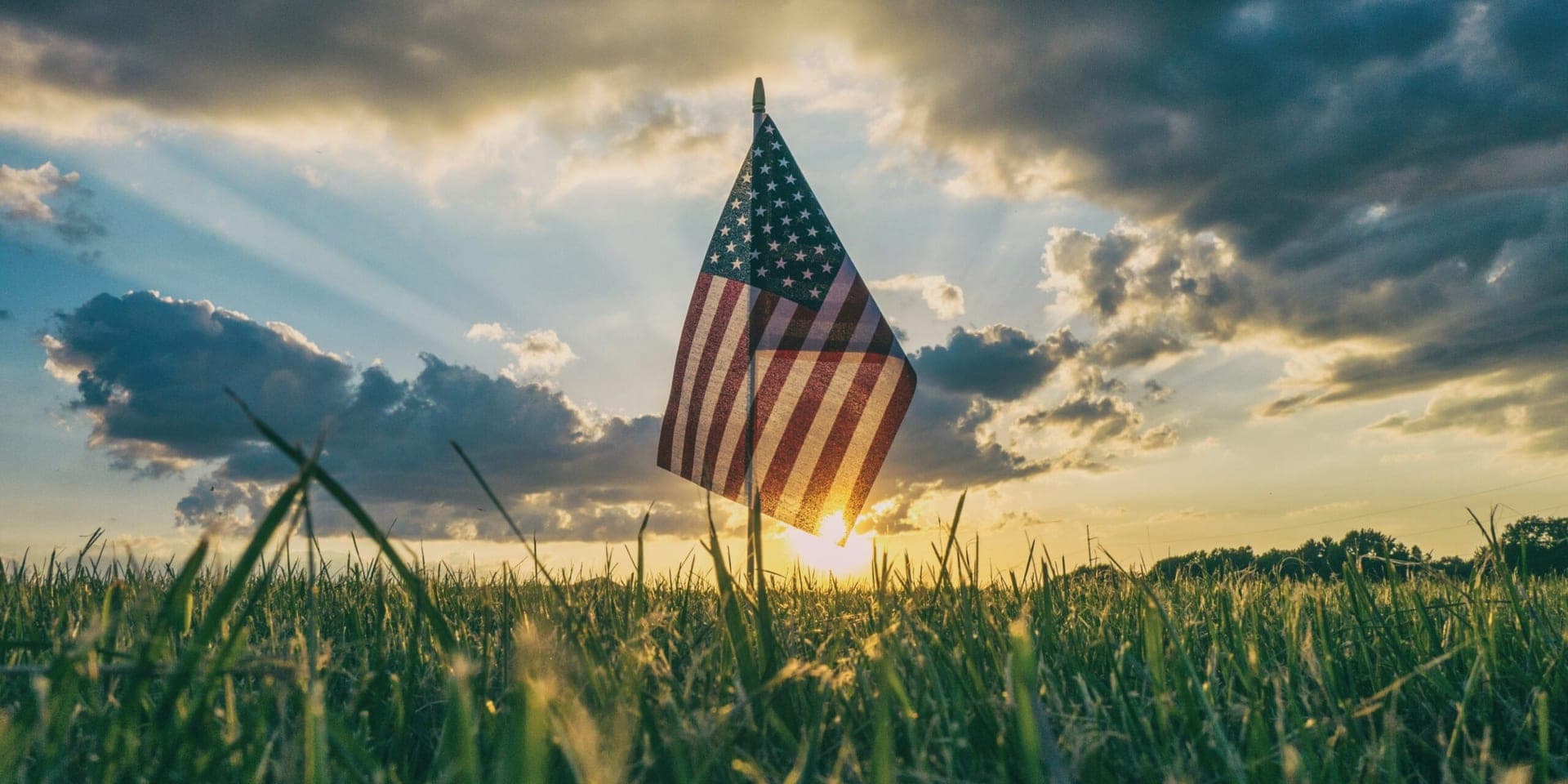 Memorial Day 2025: New York City Honors Fallen Heroes at the Intrepid Museum