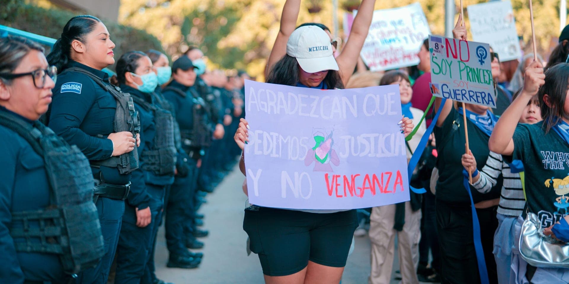 Los Angeles Protests Intensify Amid ICE Raids and National Guard Deployment