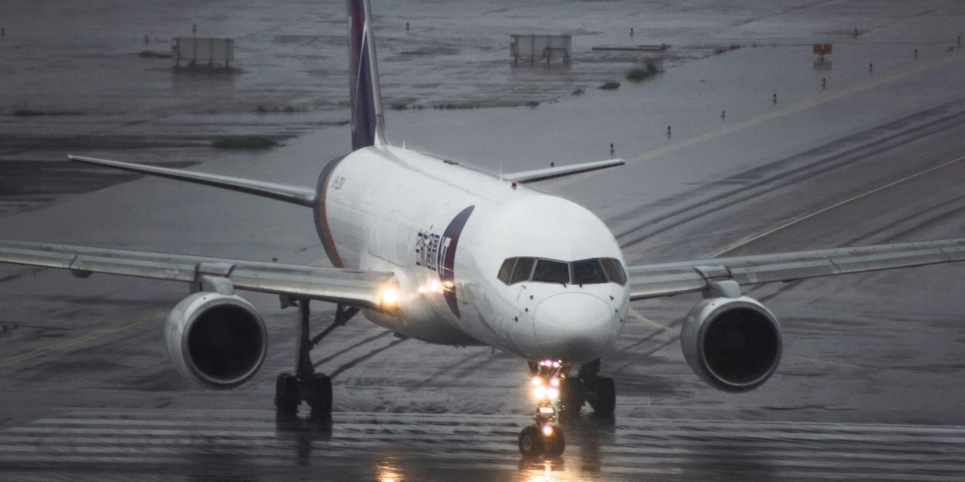 Severe Thunderstorms Disrupt Air Travel Across East Coast, Impacting Thousands