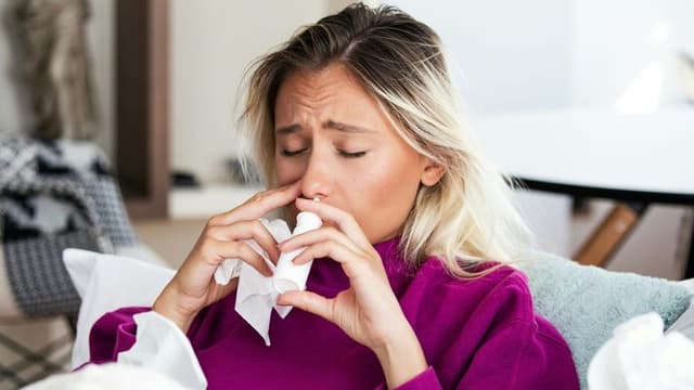Flu Cases Surge Nationwide Amid Holiday Travel and Low Vaccination Uptake