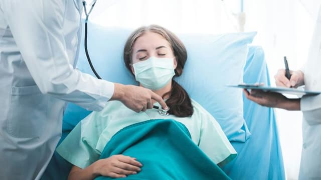 New York Hospitals Prepare for Fall Surge in Respiratory Illnesses
