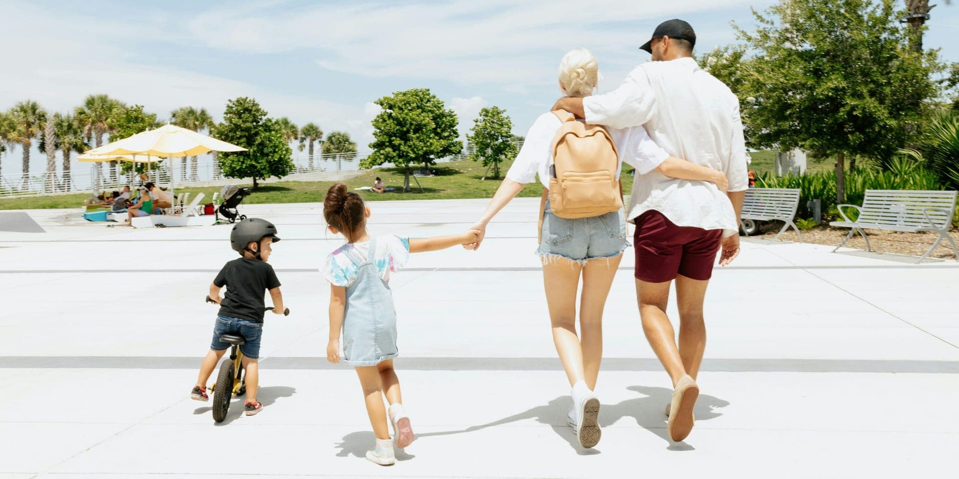 Riverside Town Unveils Scenic Waterfront Park to Community Applause