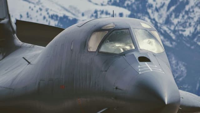 AI System Helps Prevent Mid-Air Incident Between Commercial Jet and Military Bomber