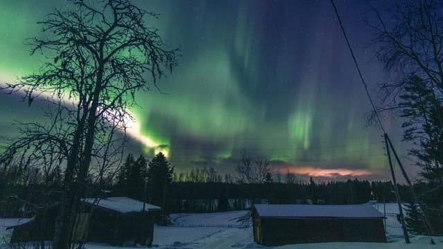 G4-Class Solar Storm Brings Northern Lights to 13 U.S. States
