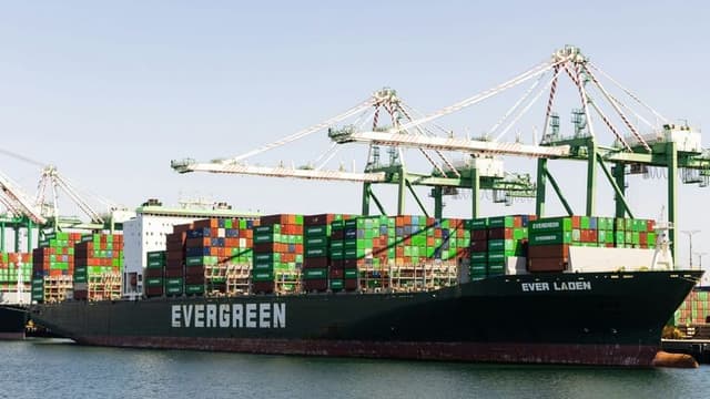 US Extends Tariff Exclusions on Key Chinese Imports, Providing Relief for Manufacturers