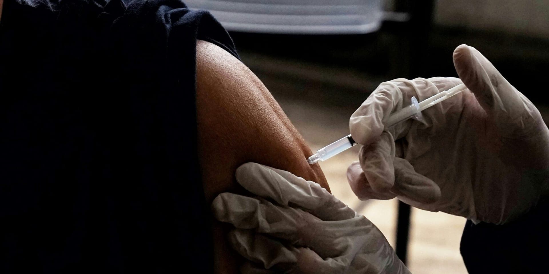 Concerns Over RFK Jr.’s Removal of COVID-19 Boosters from Immunization Schedule Spark Public Health Backlash