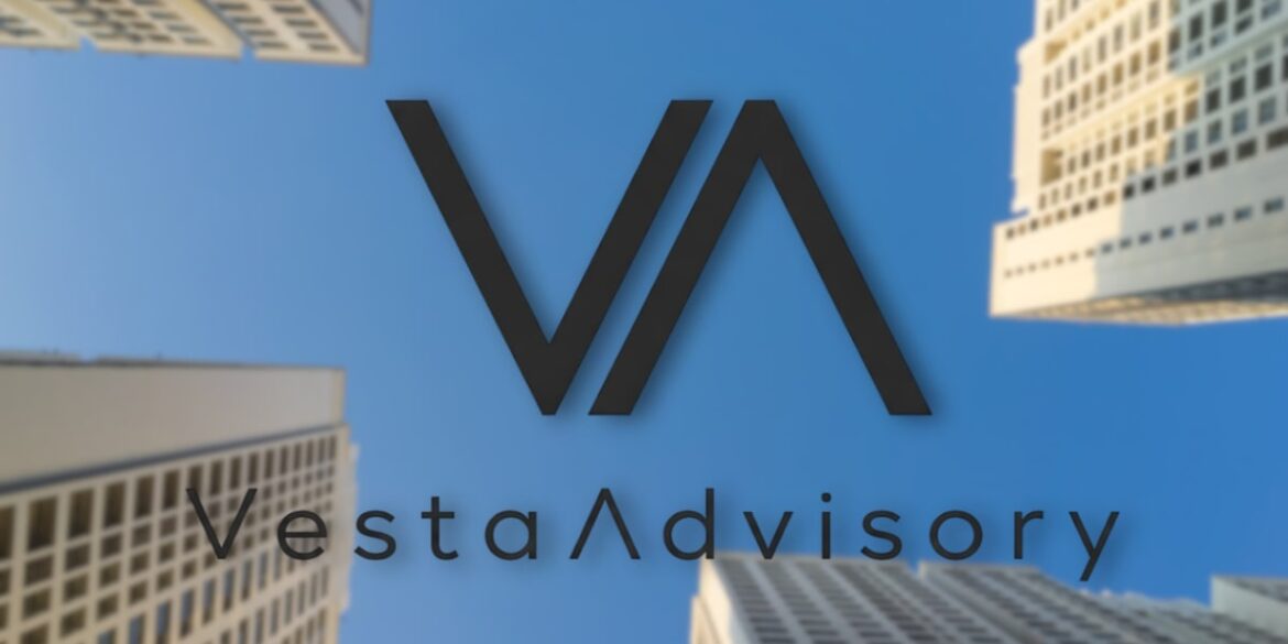 Vesta Advisory logo with a city skyline, representing Lena Glavinovitch's innovative approach to hospitality real estate strategy